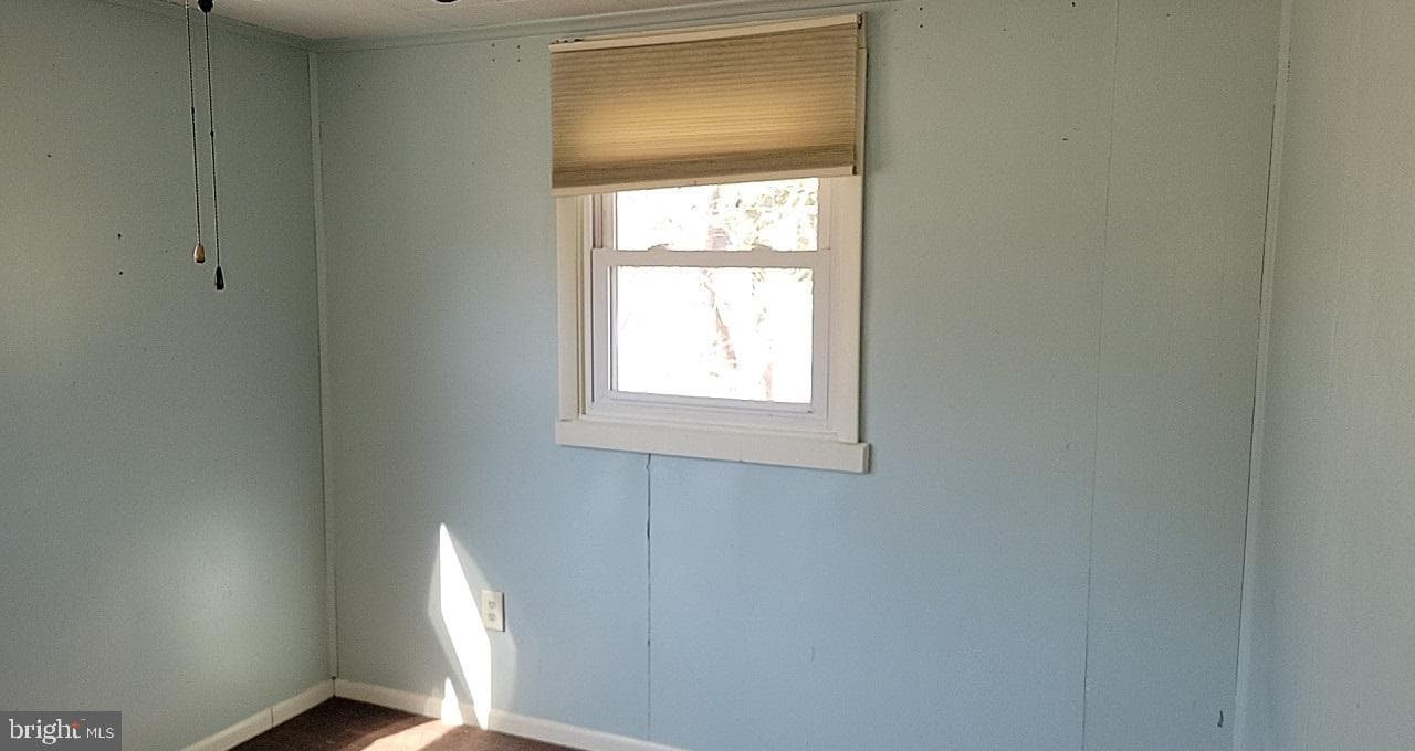 583 Holly Way photo 11