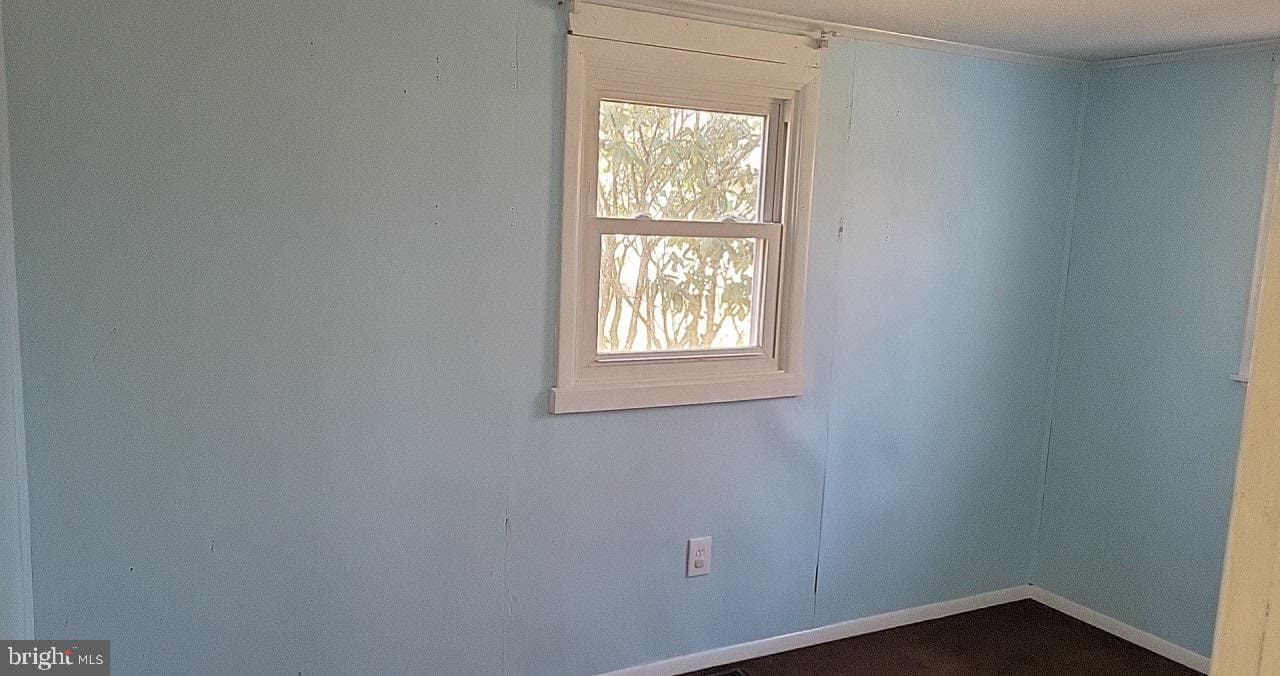 583 Holly Way photo 12