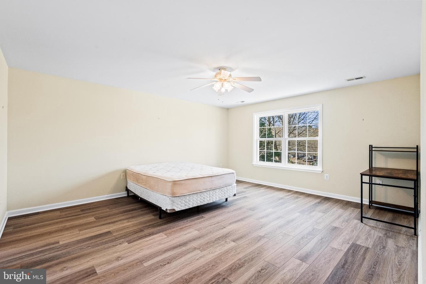 198 Federalist Way photo 14