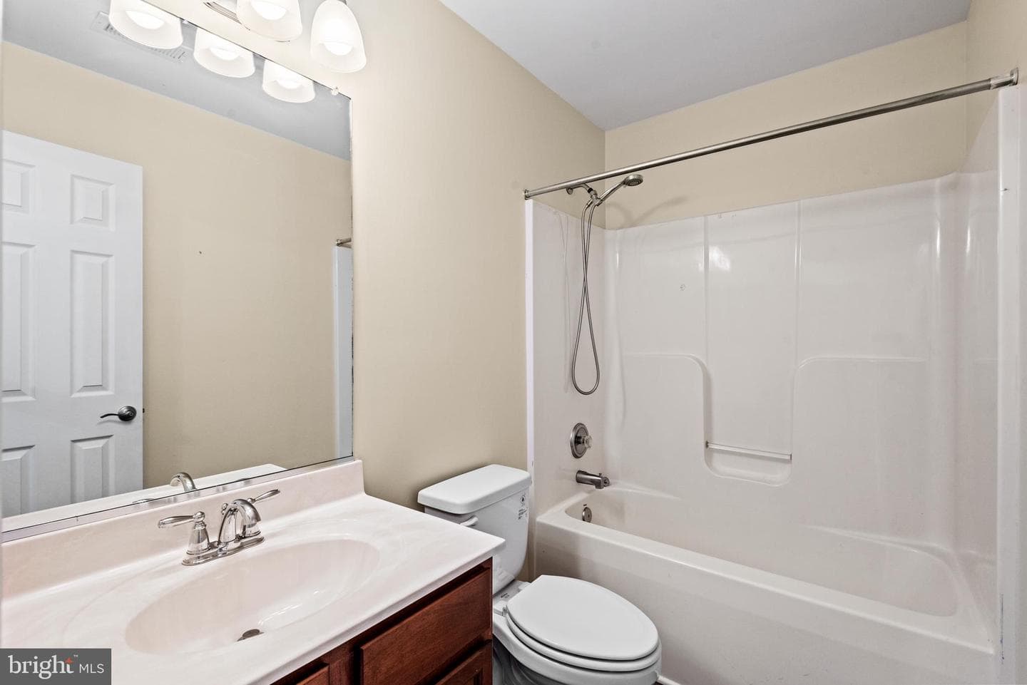 198 Federalist Way photo 25