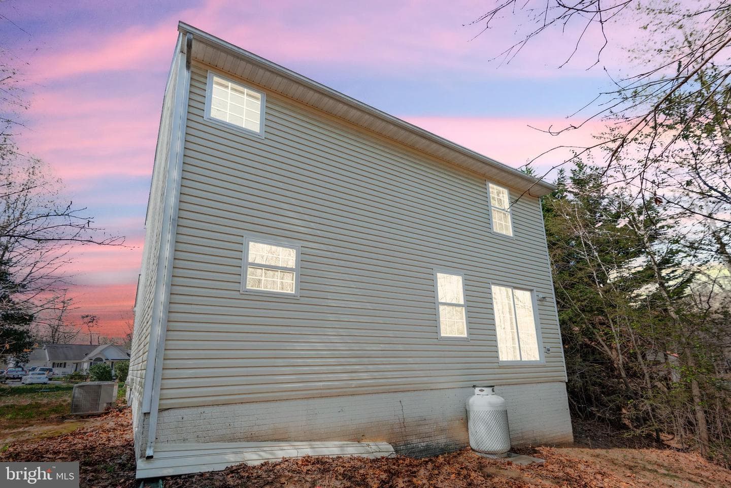 198 Federalist Way photo 29