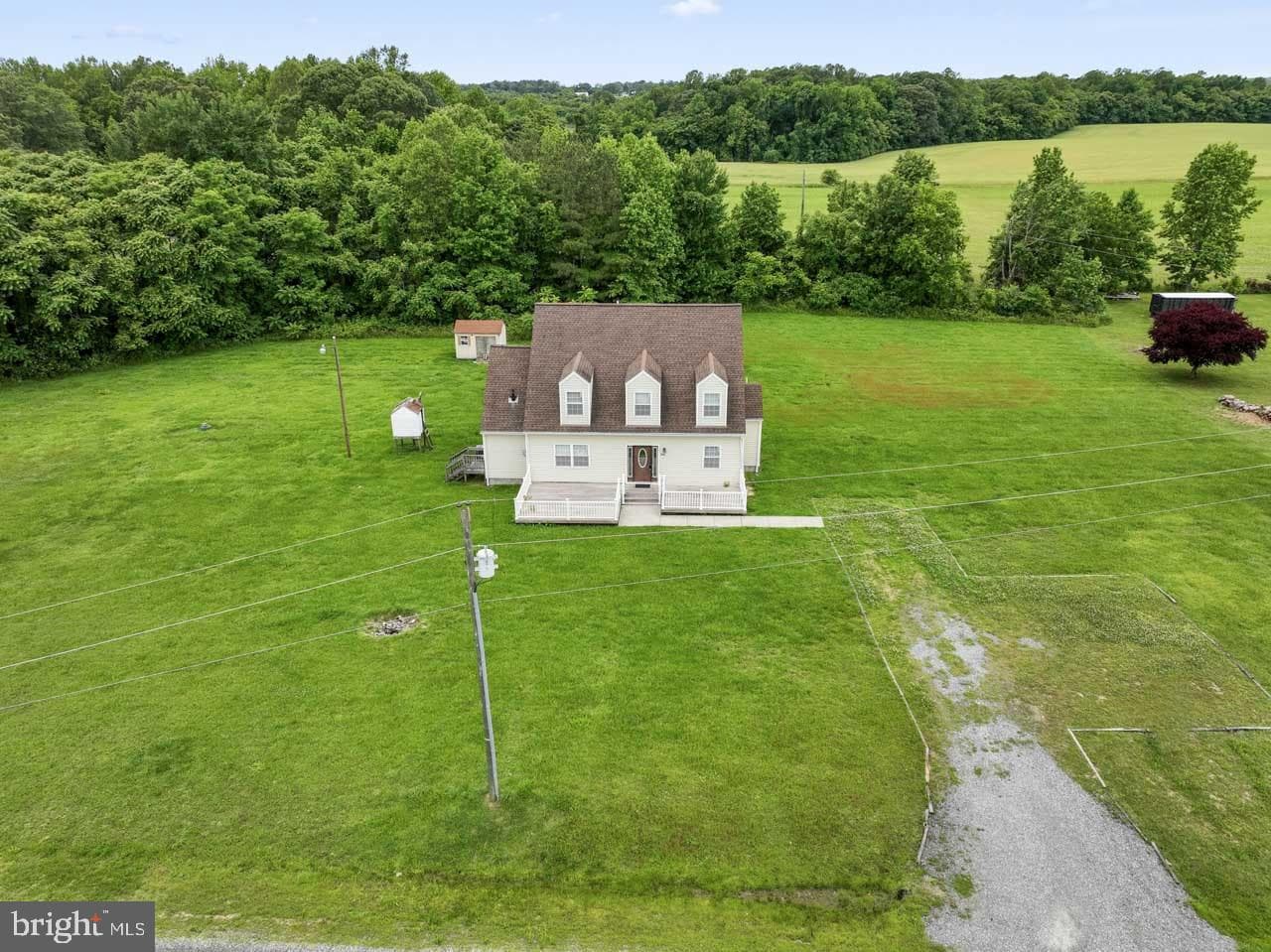 2412 Grants Hill Church photo 2