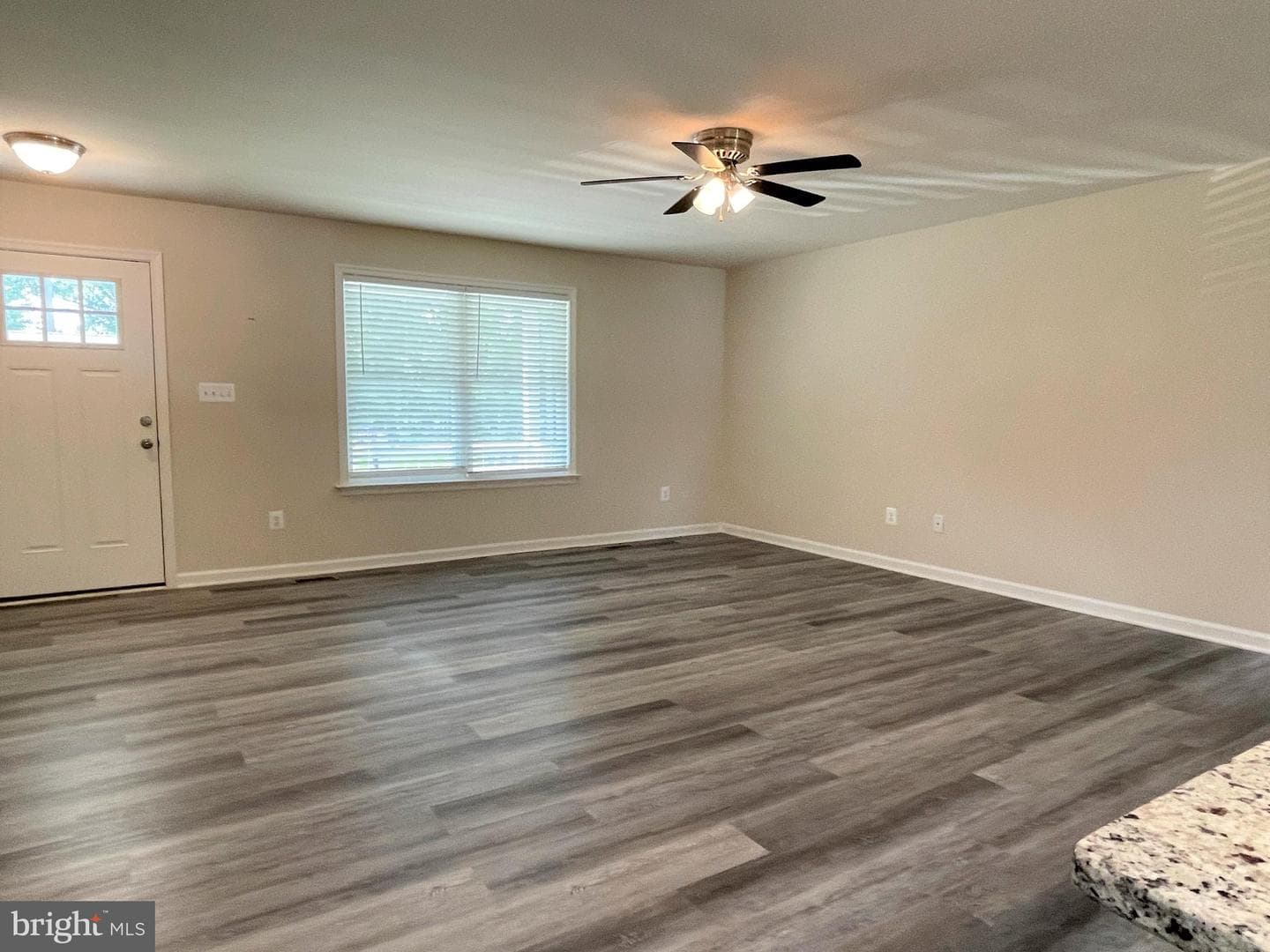 94 Oak Lane photo 7