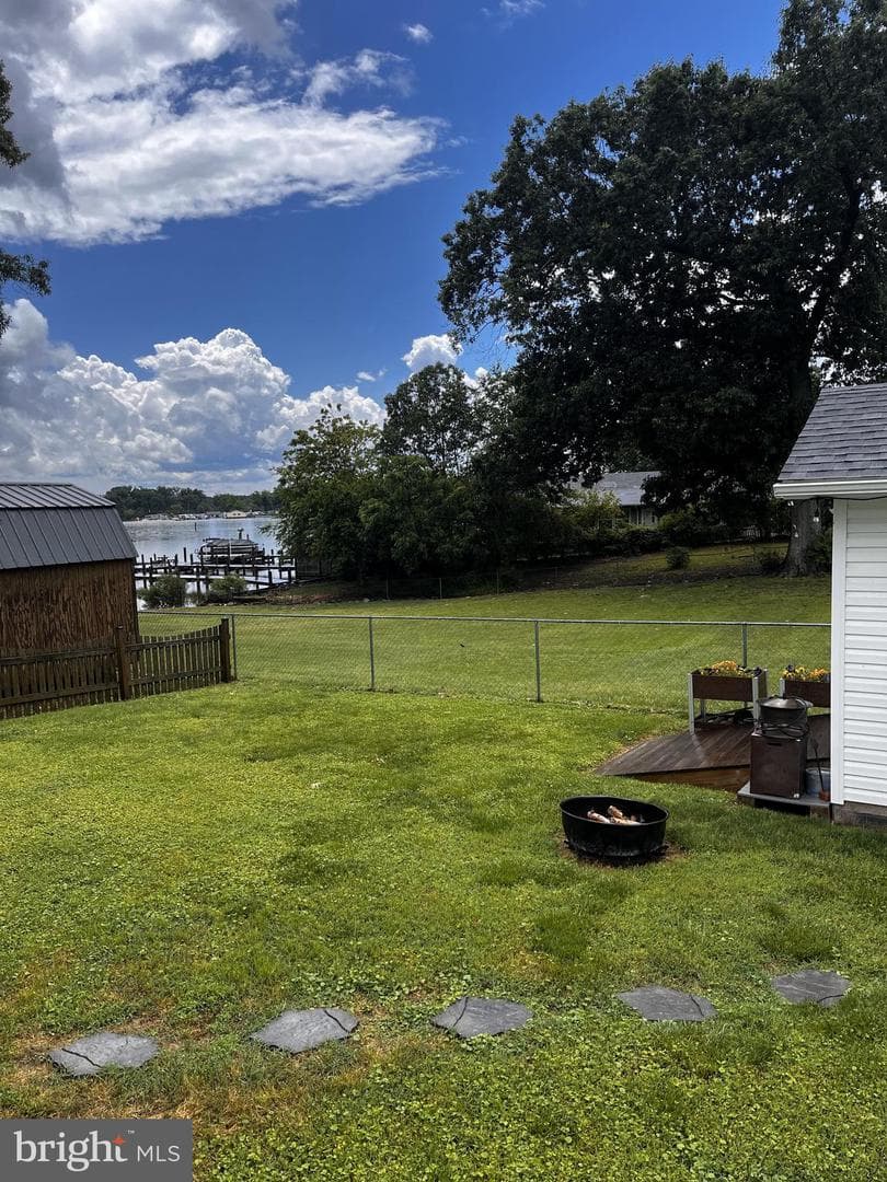 527 Monroe Bay Avenue photo 5
