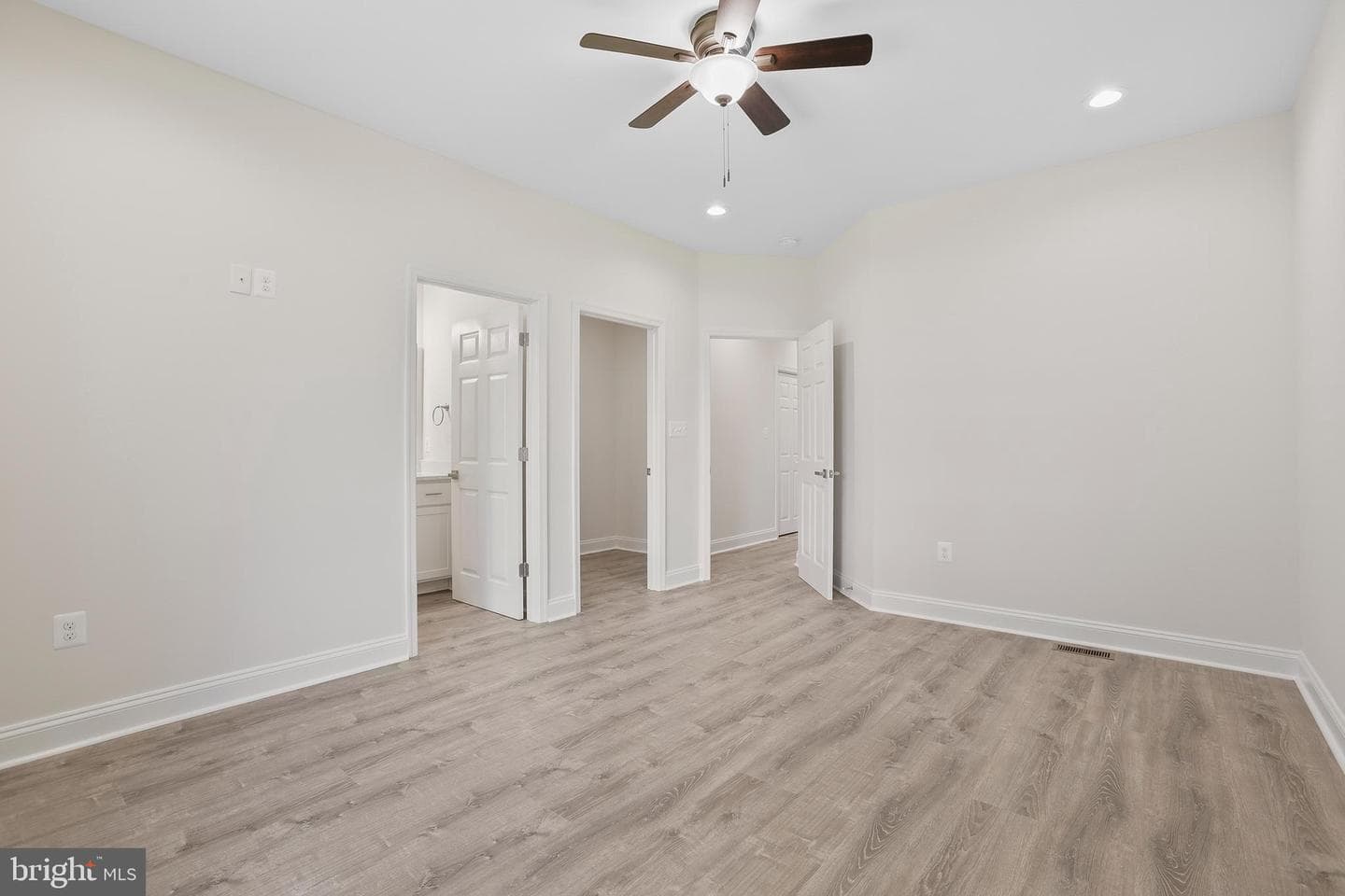 1448 Holly Vista photo 20