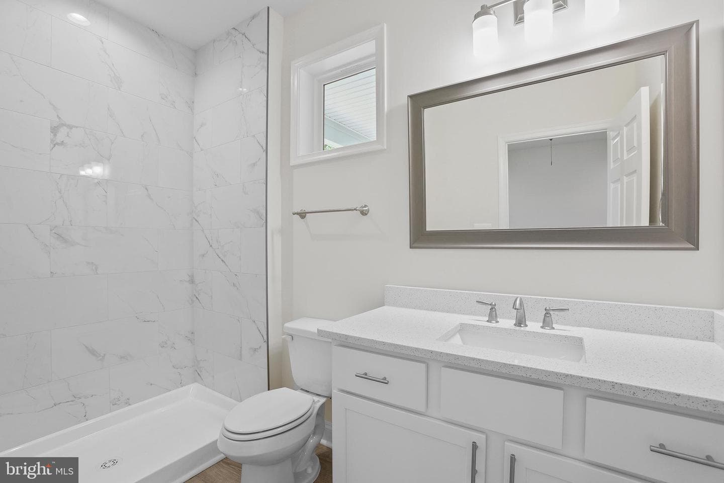 1448 Holly Vista photo 22