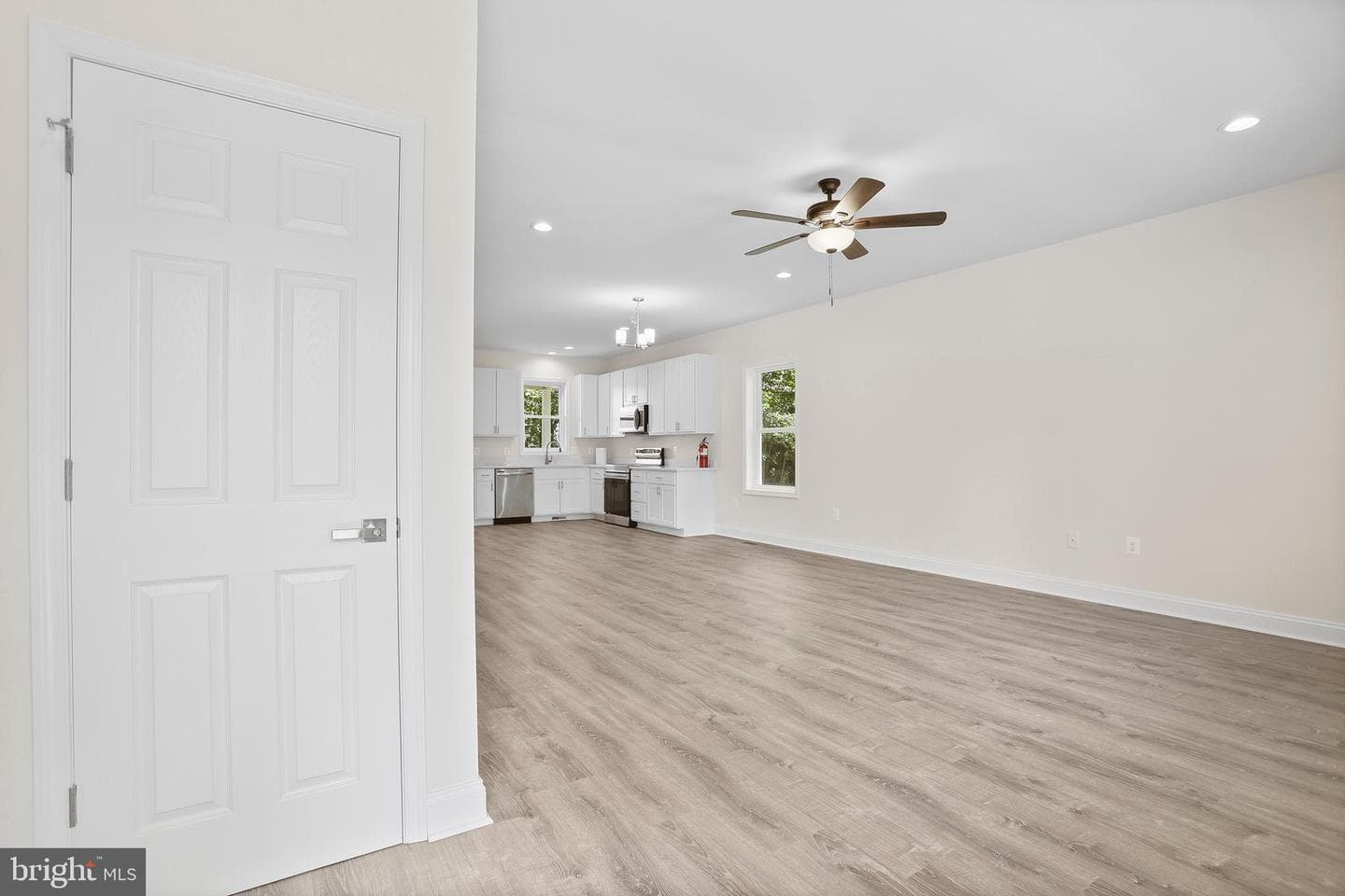 1448 Holly Vista photo 6