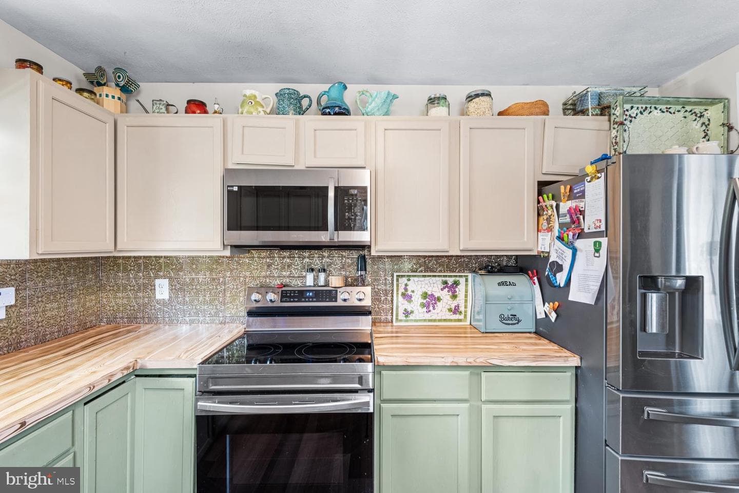 301 3rd Street photo 14