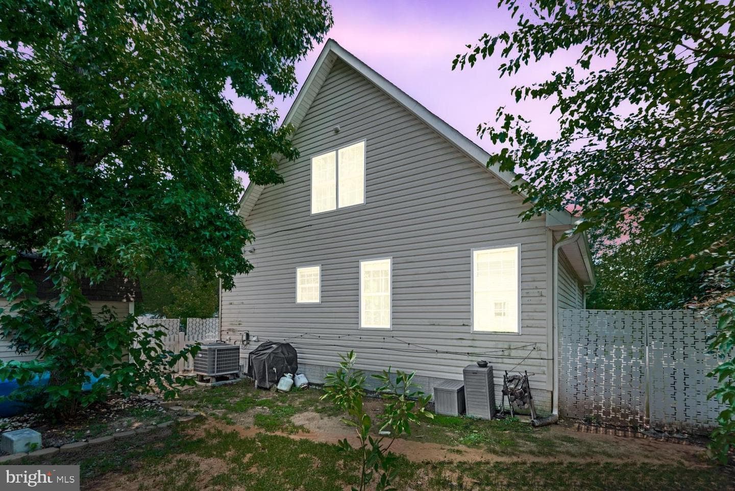 301 3rd Street photo 29