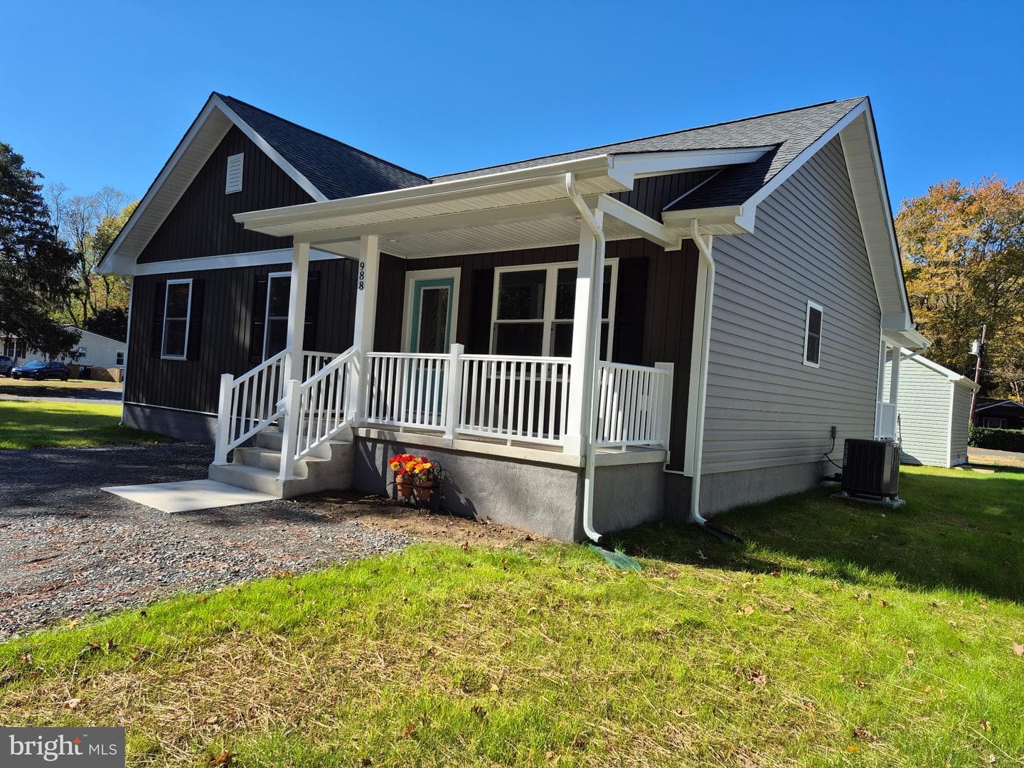 982 Mattox Avenue photo 3