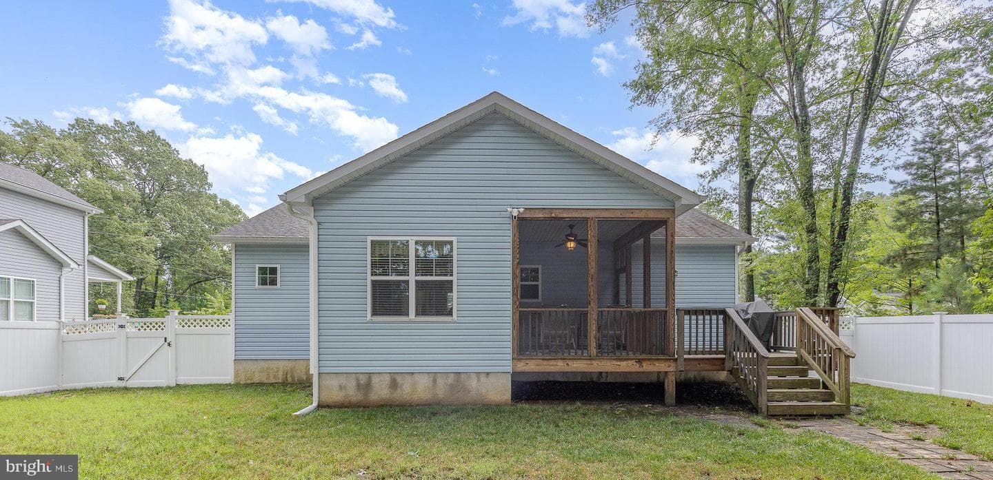 237 Nicholson Drive photo 20