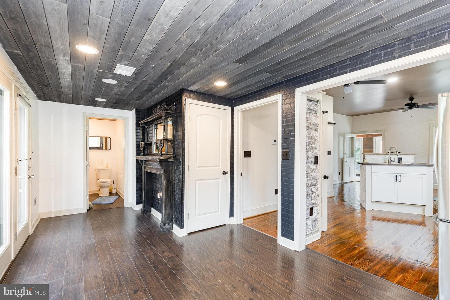 612 Washington Avenue photo 32