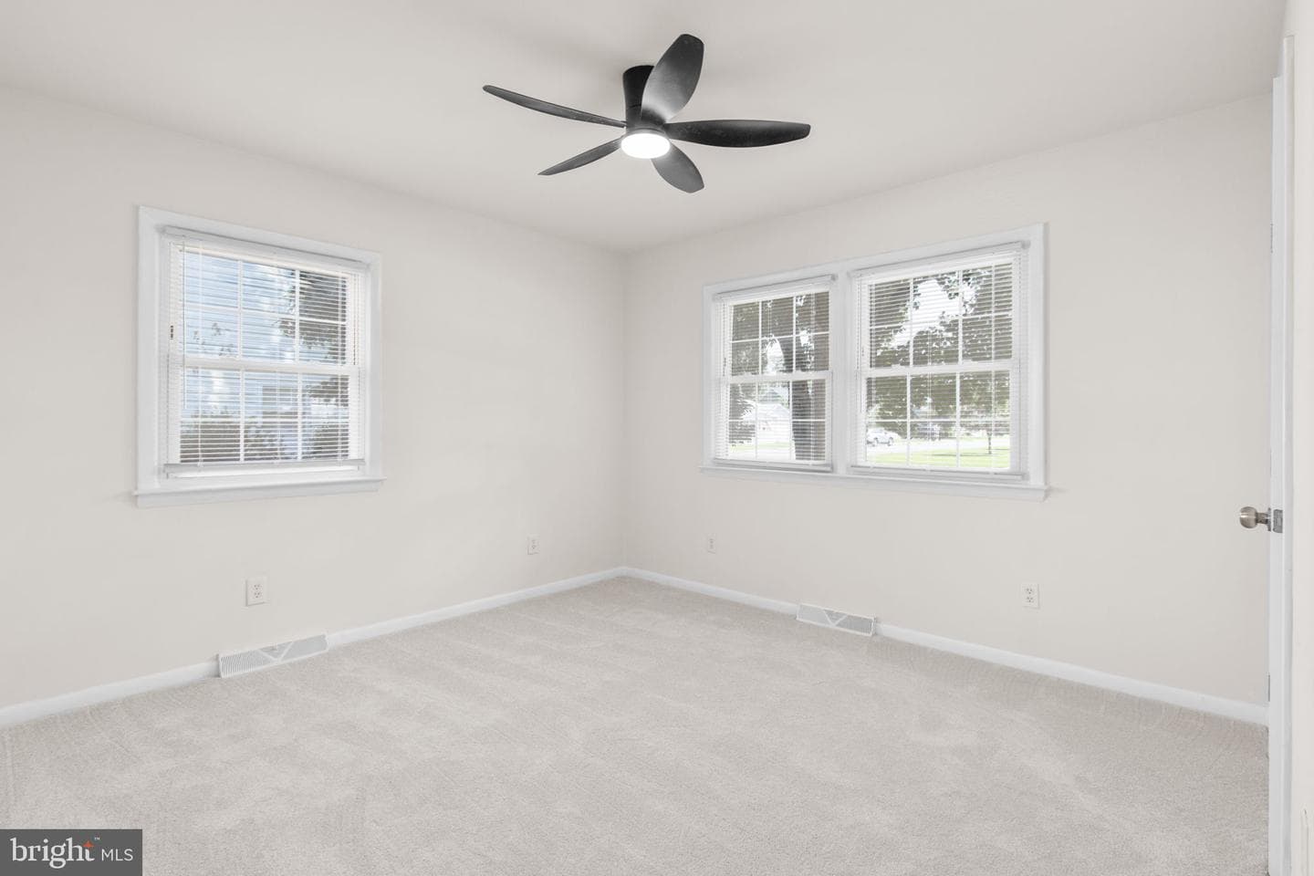 333 Santa Maria Avenue photo 24