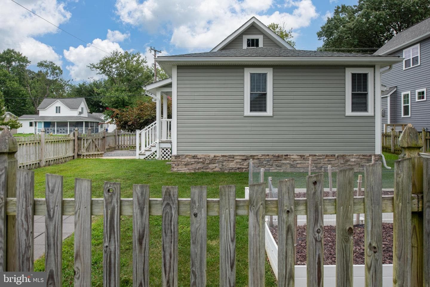 1001 Bancroft Avenue photo 16