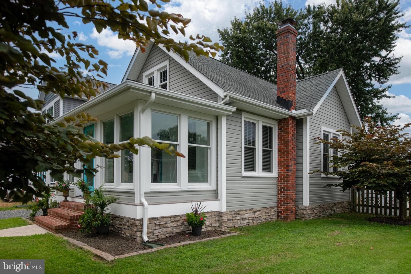 1001 Bancroft Avenue photo 3