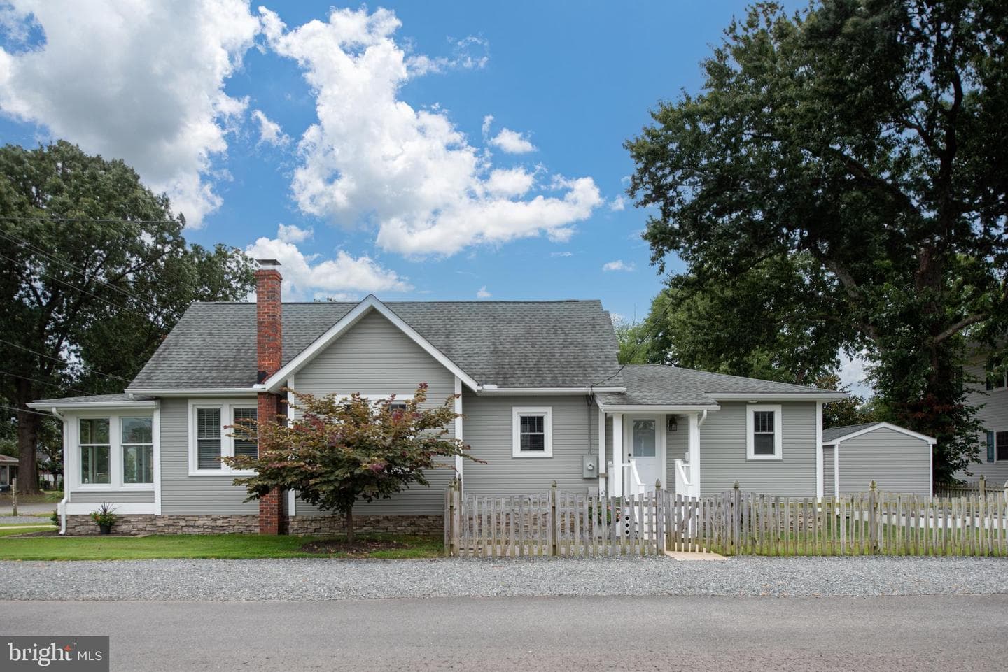 1001 Bancroft Avenue photo 9