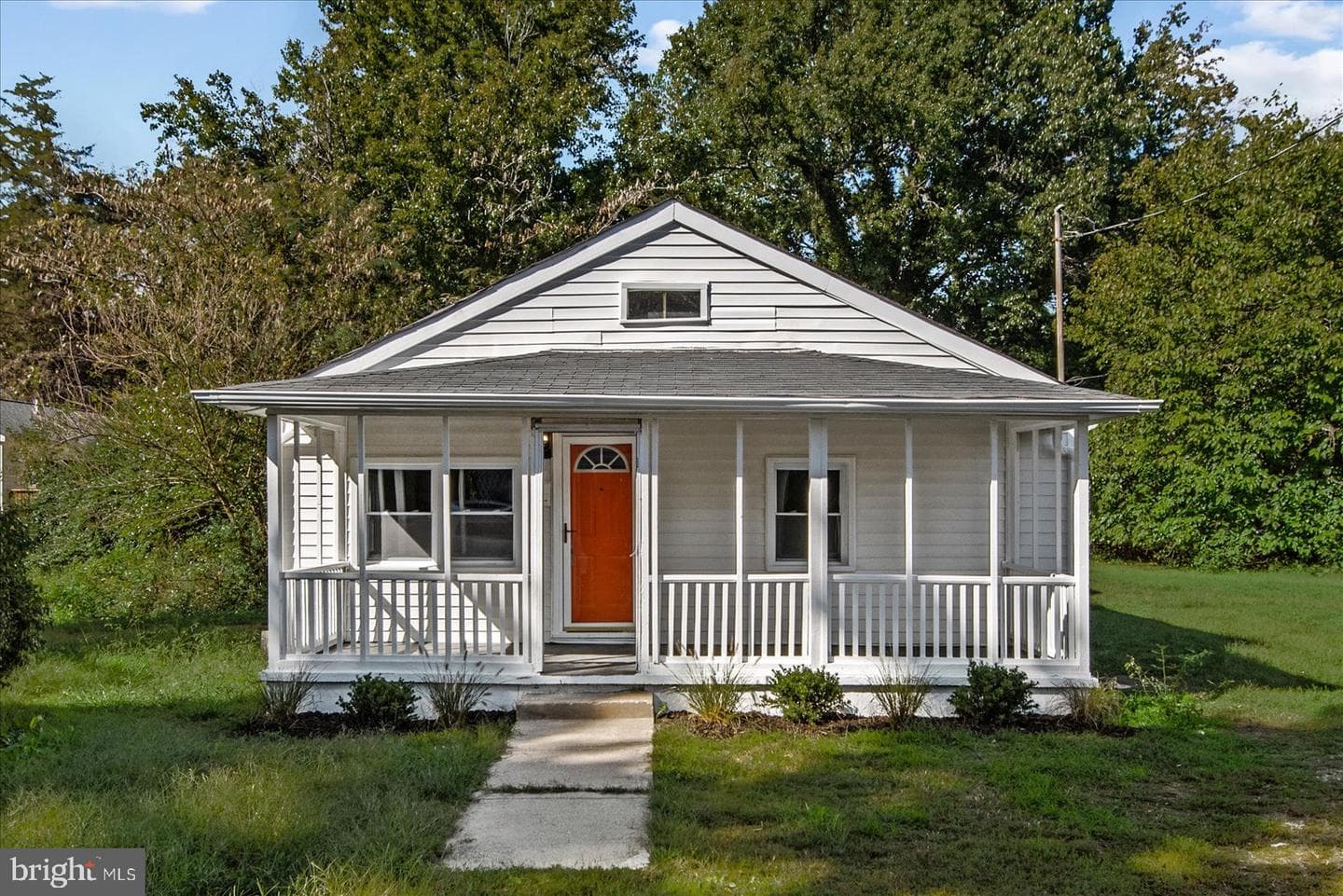 608 Kintz Street photo 2