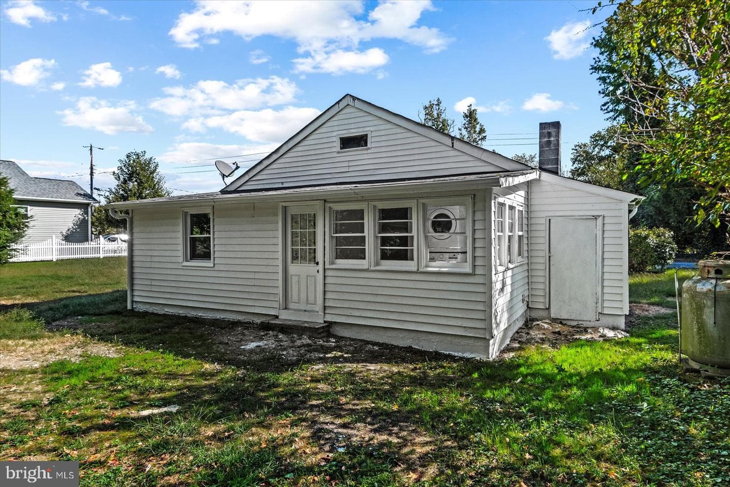 608 Kintz Street photo 32