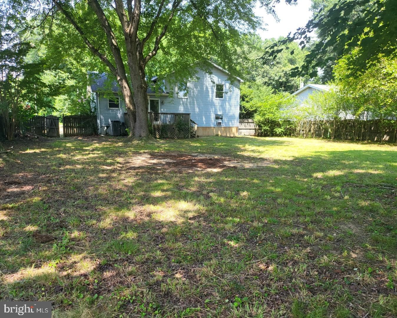 240 Cedar Avenue photo 5