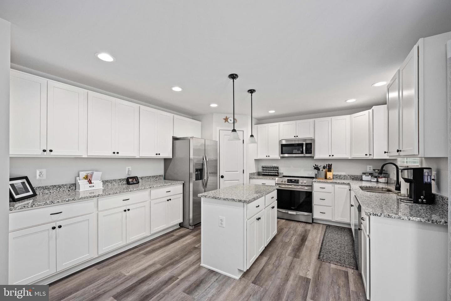 133 7th Street photo 29