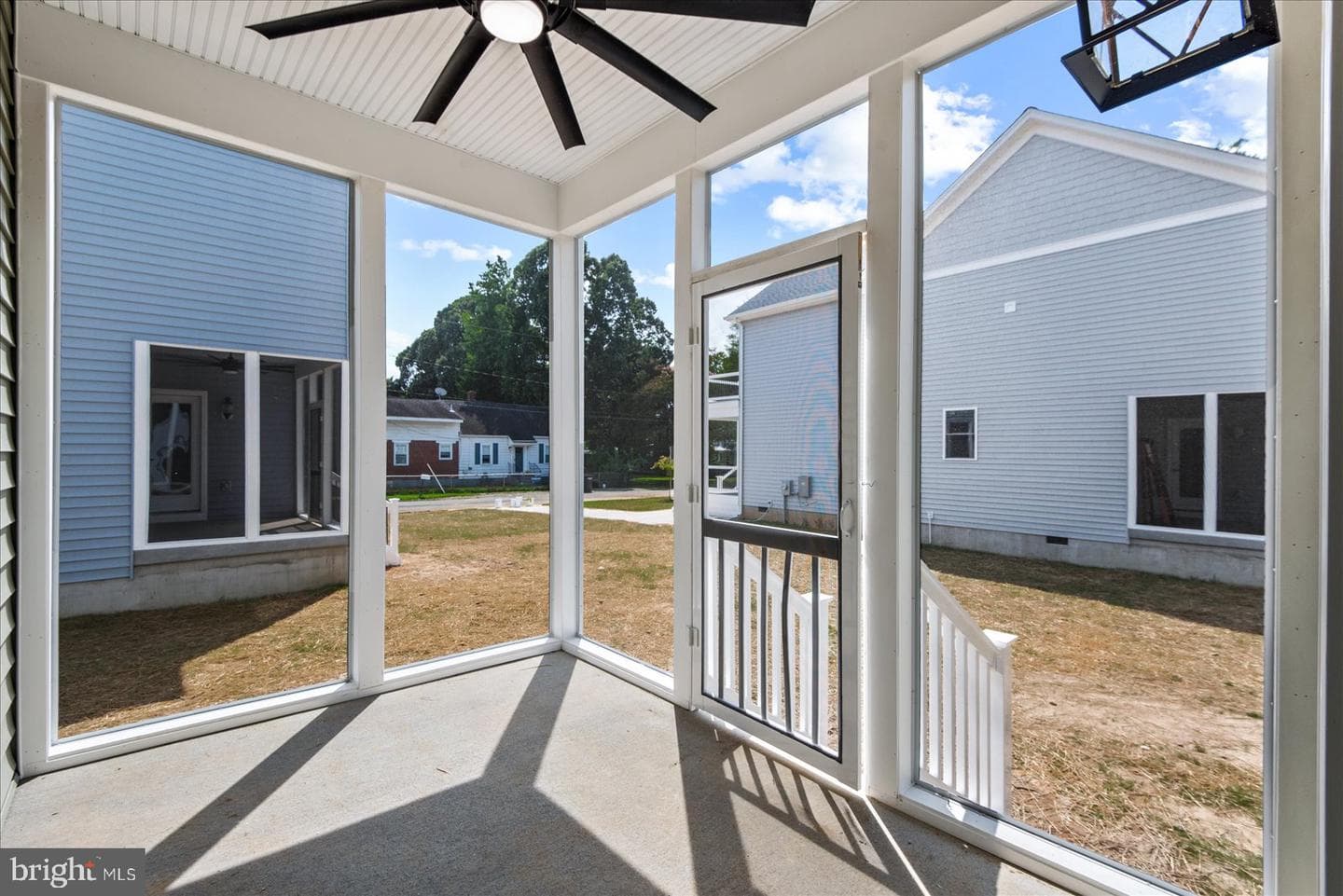 702 Taggart Street photo 39