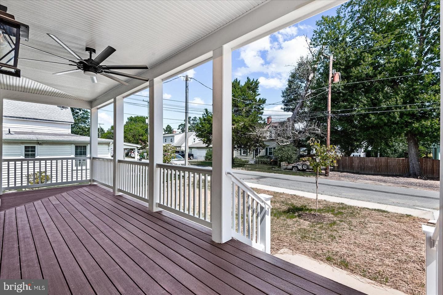 702 Taggart Street photo 4