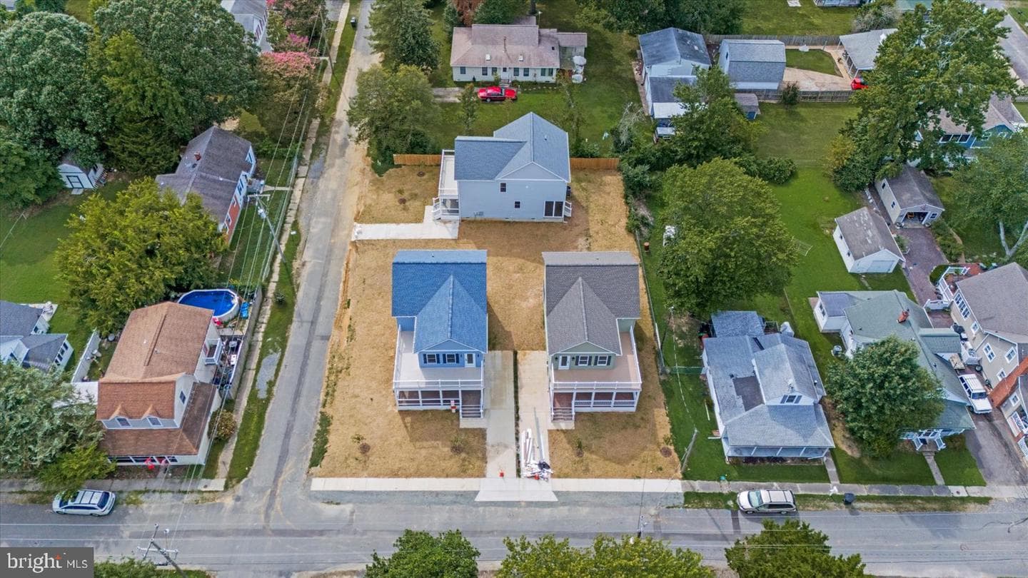 702 Taggart Street photo 46