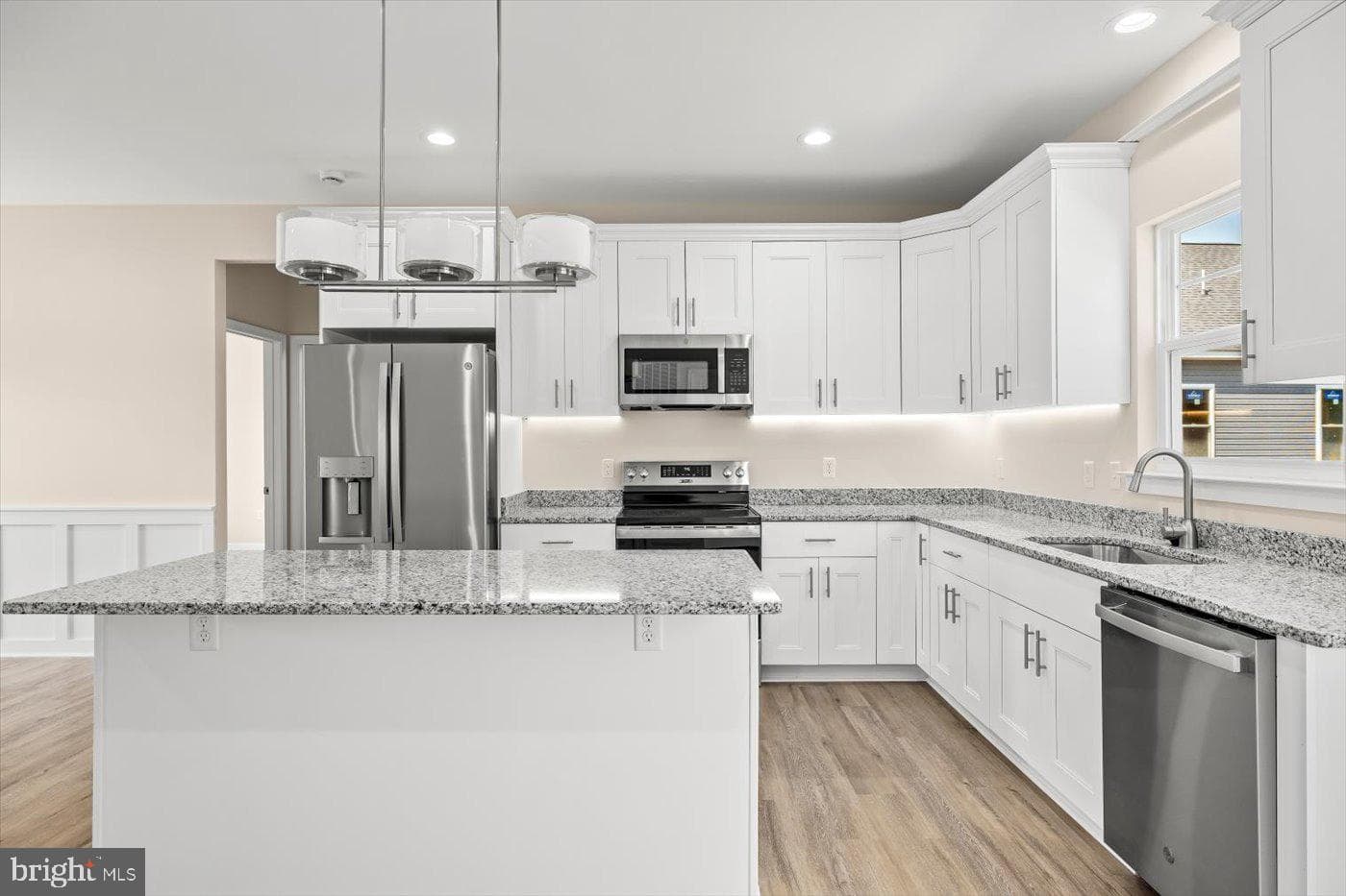 1419 S. Glebe Road photo 9
