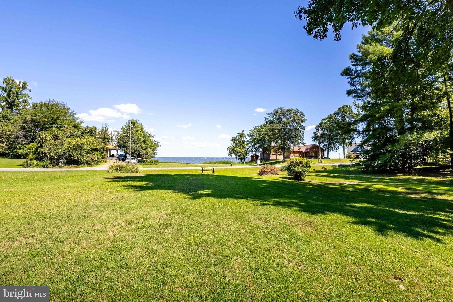 129 Sweetbriar Lane photo 35