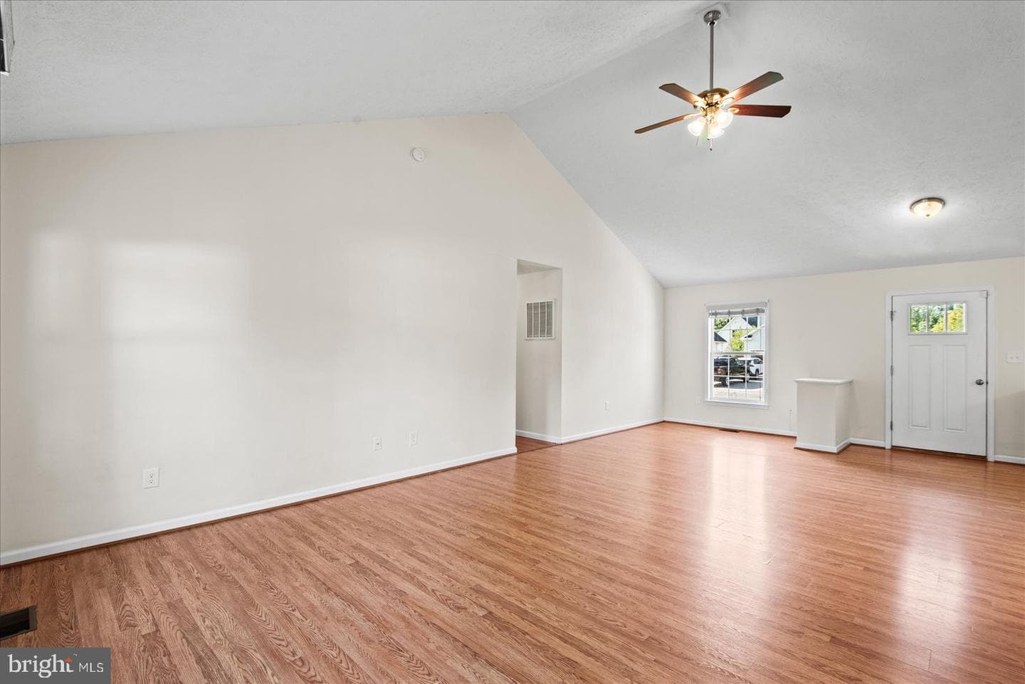 310 3rd Street photo 10