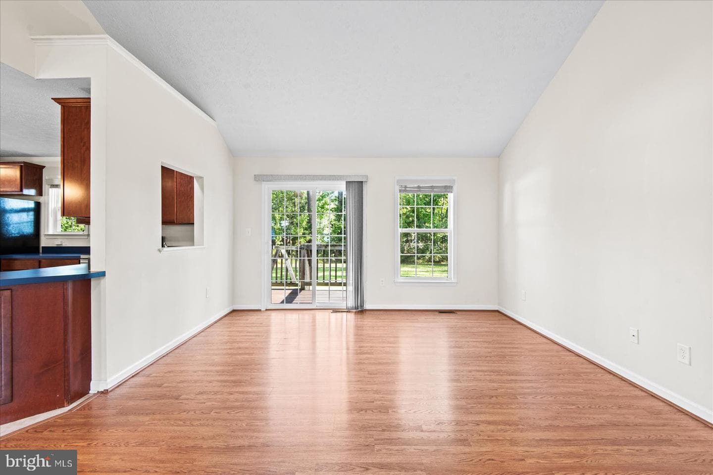 310 3rd Street photo 11