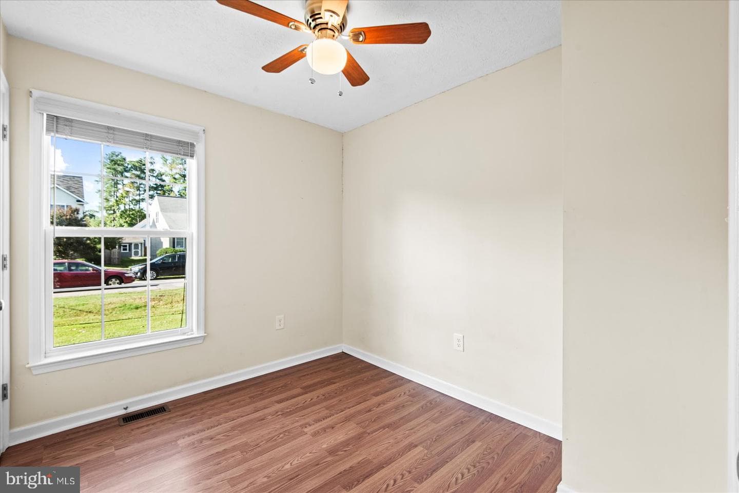 310 3rd Street photo 29
