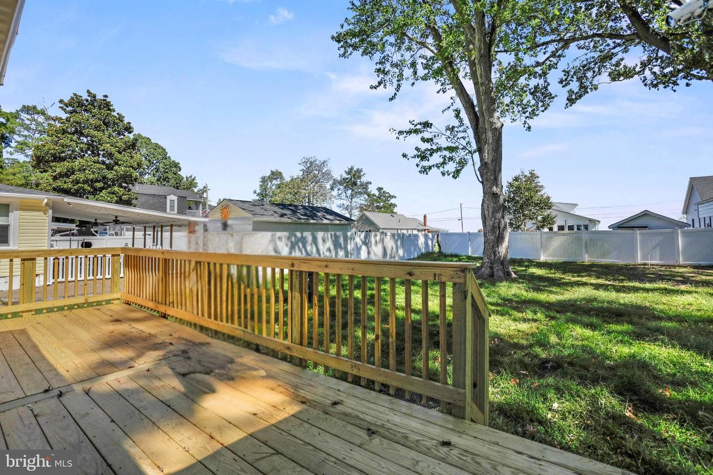 1212 Lossing Avenue photo 4