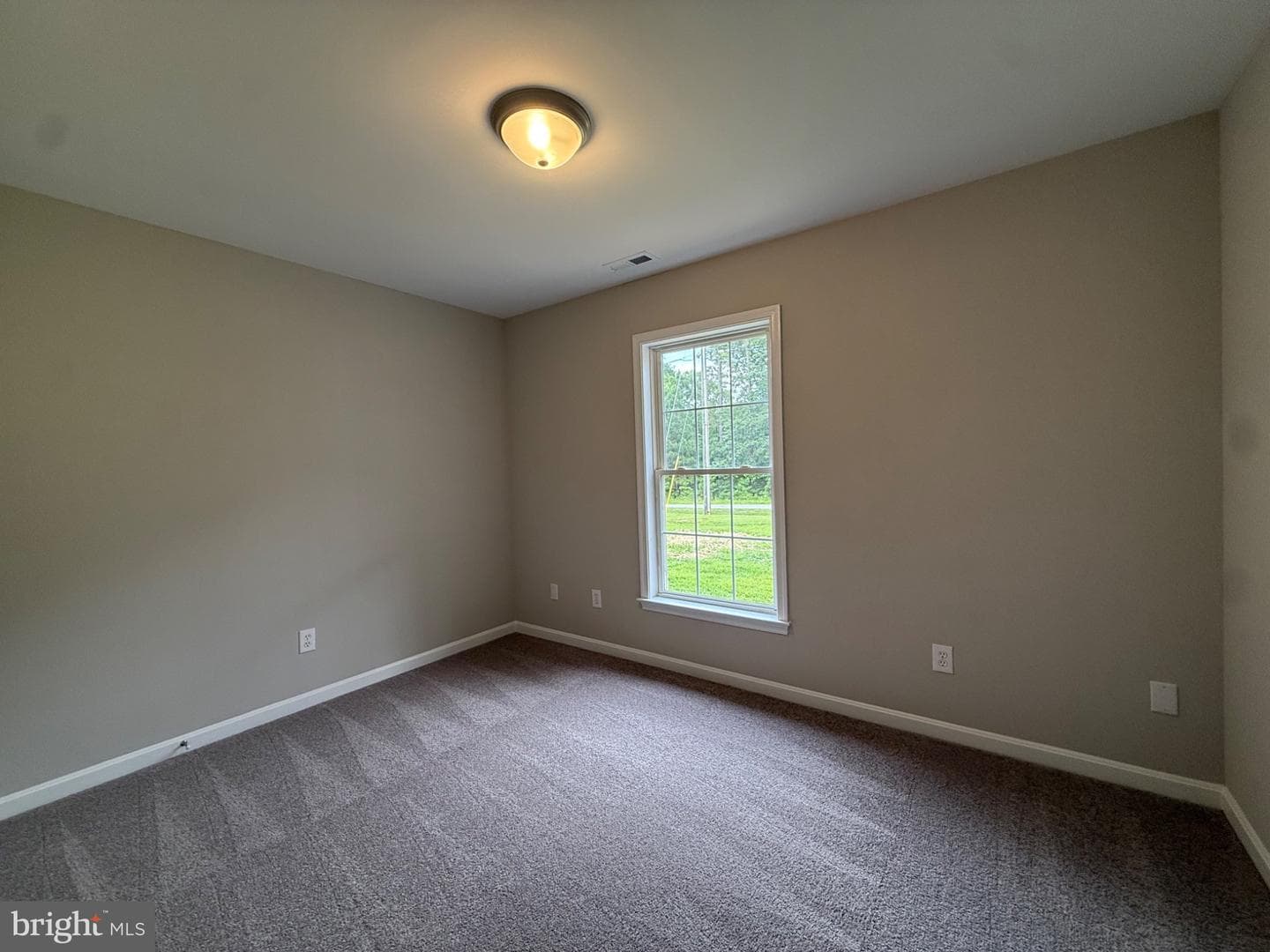 185 Woodberry Drive photo 17
