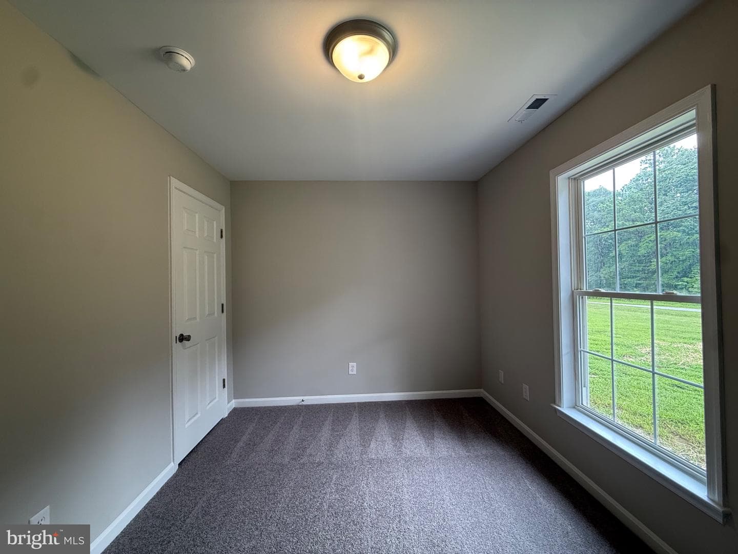 185 Woodberry Drive photo 18