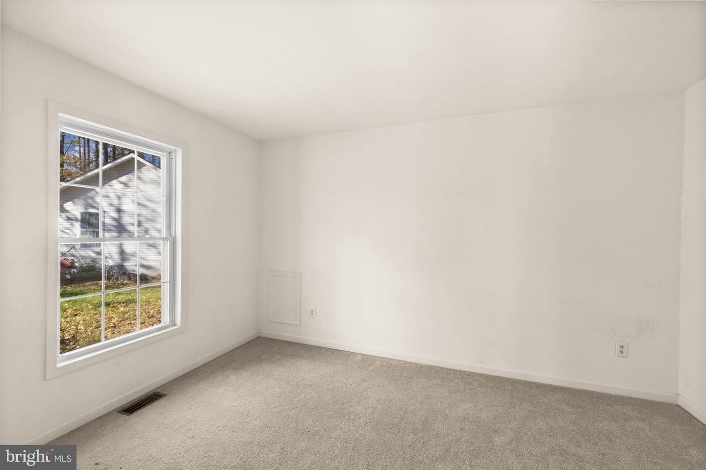 39 Fort King Drive photo 24