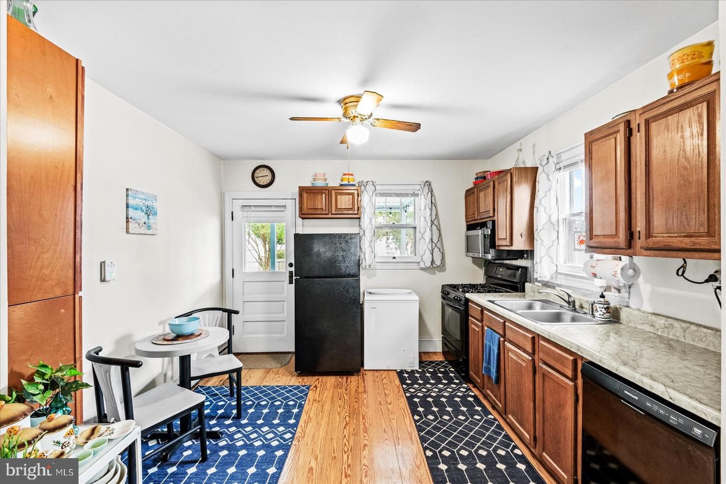 314 Lafayette Street photo 10