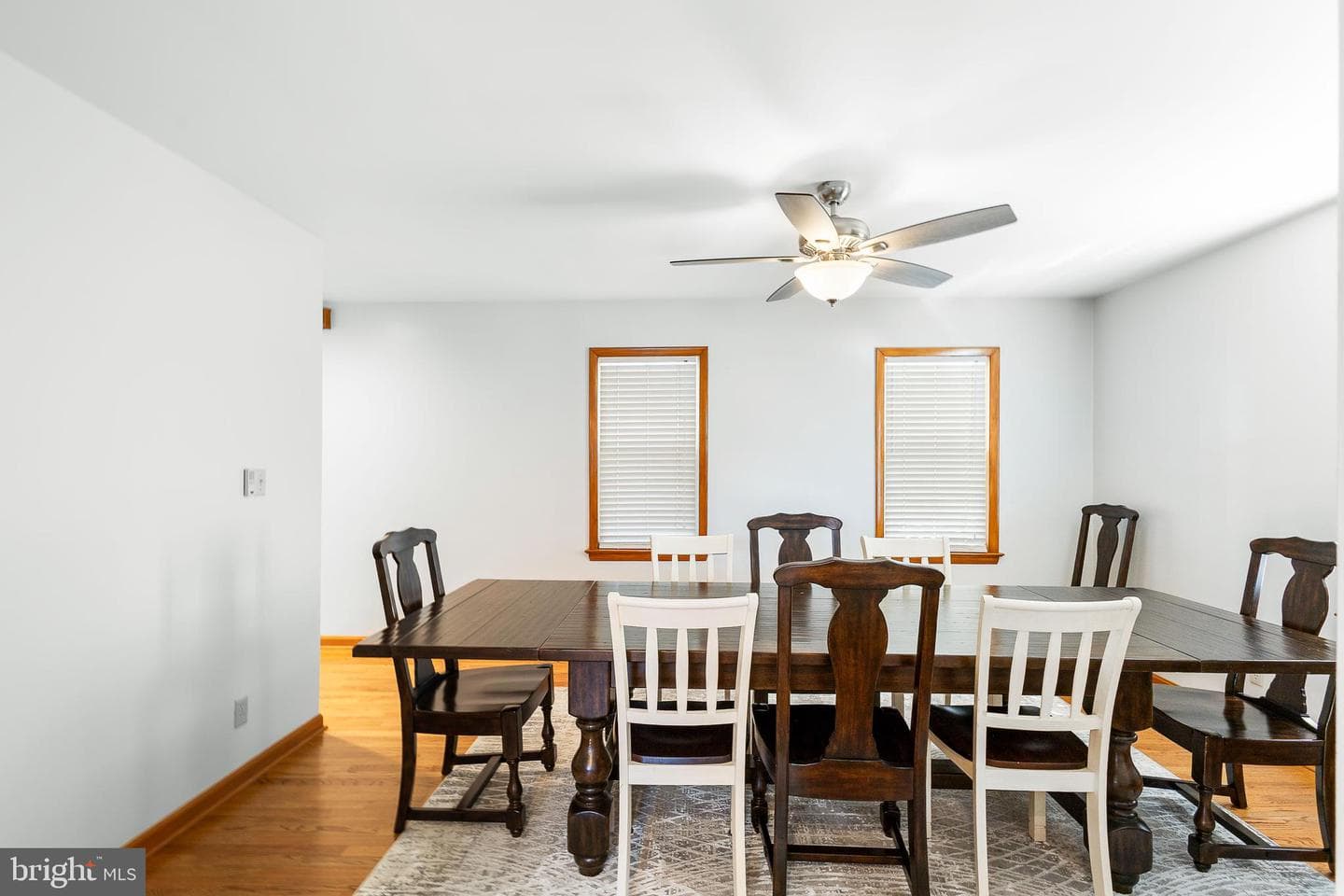 994 N Glebe Road photo 23