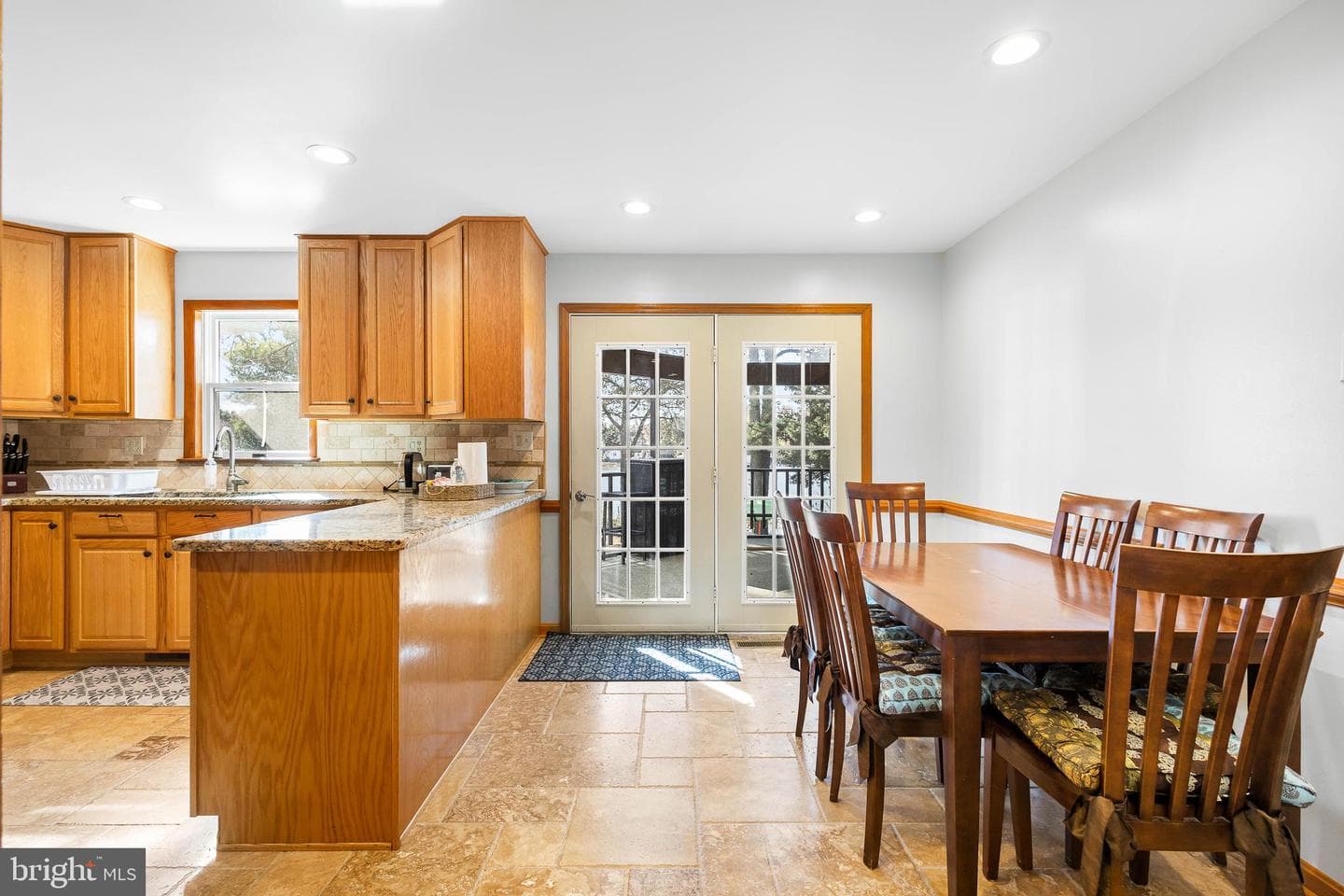 994 N Glebe Road photo 28