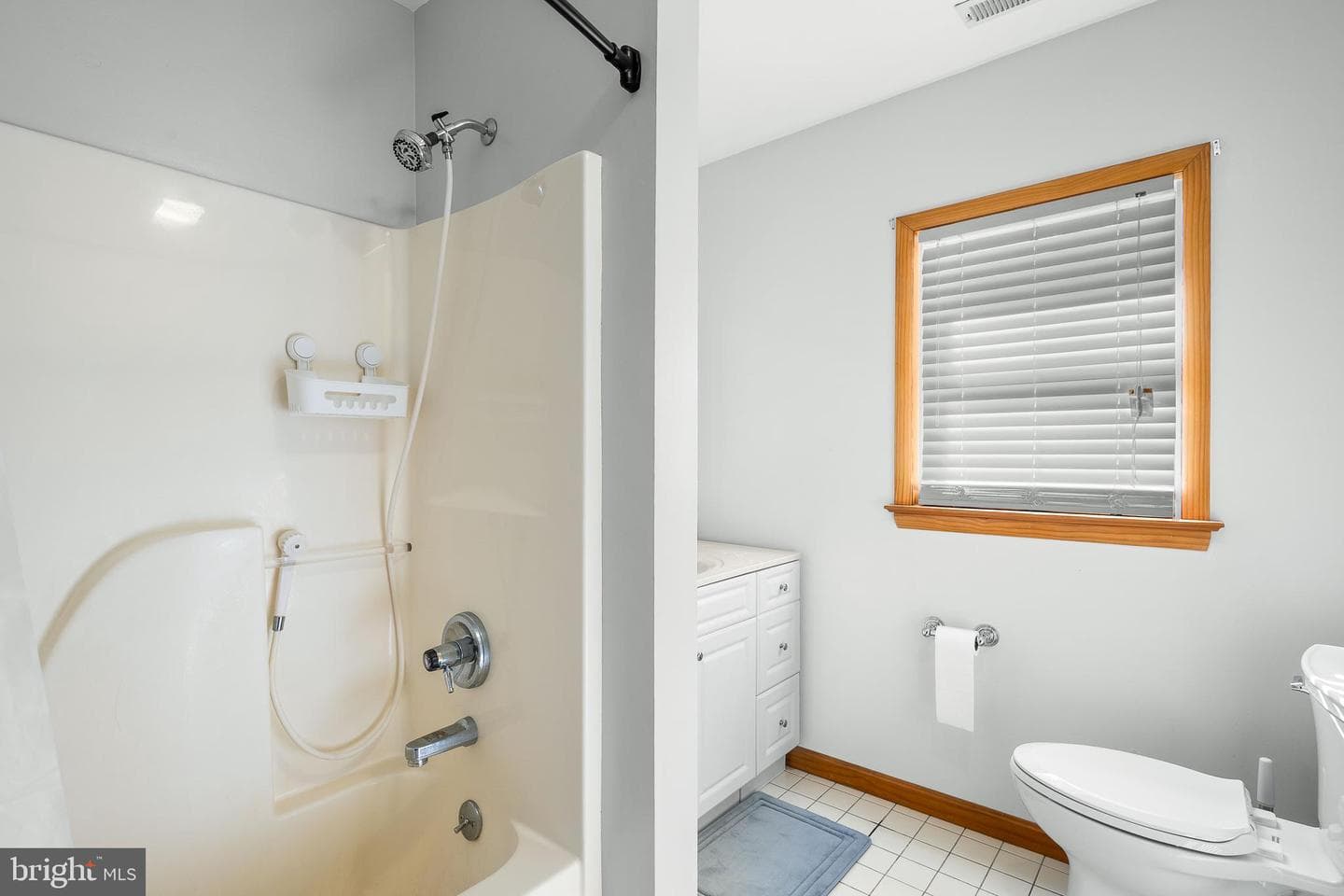 994 N Glebe Road photo 49