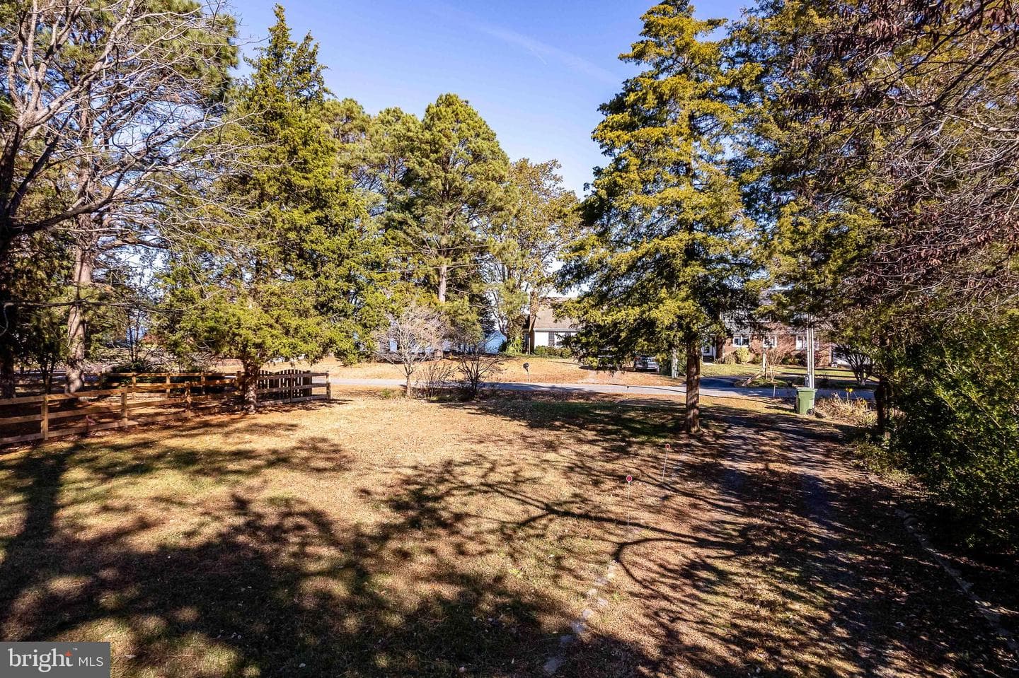 994 N Glebe Road photo 50