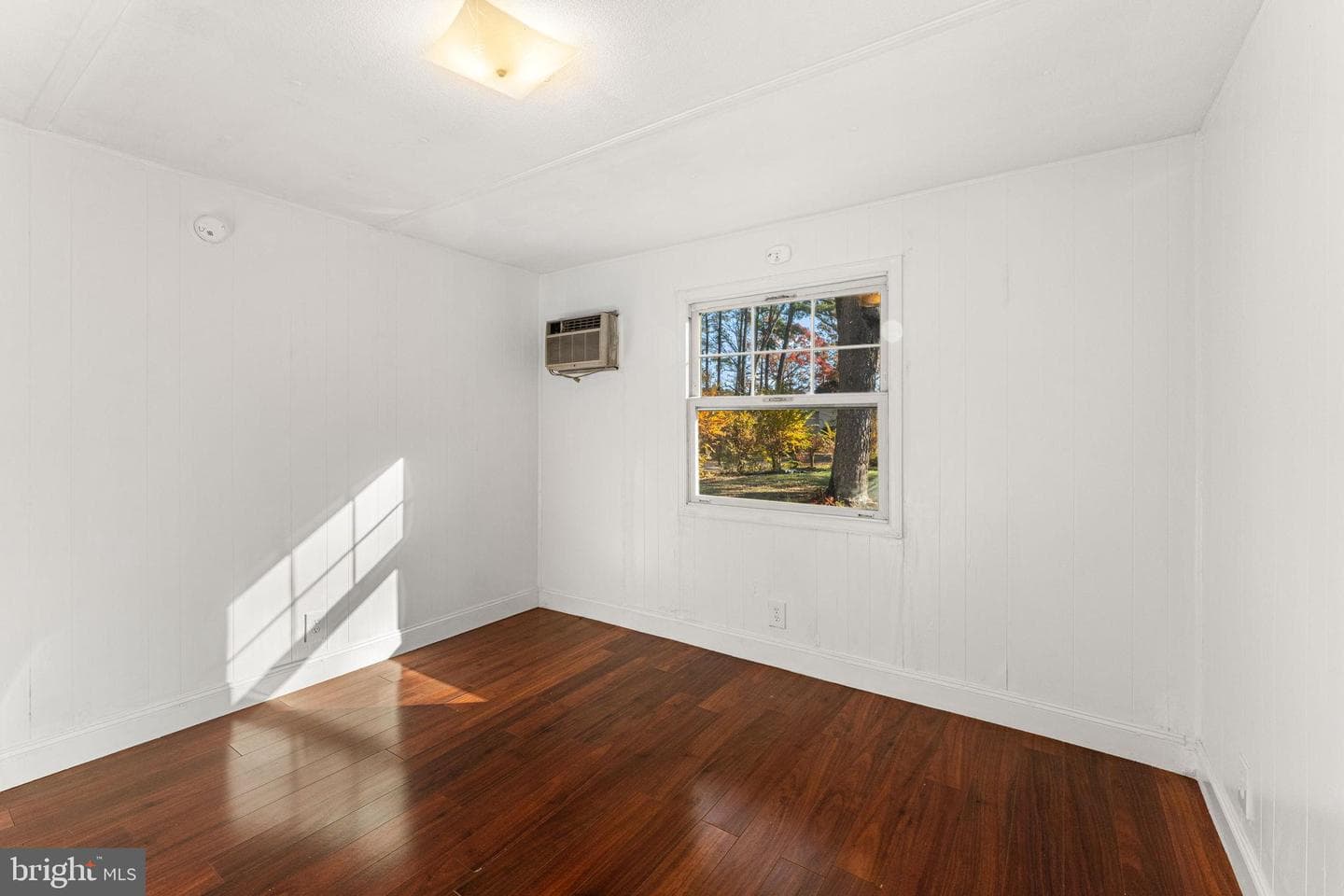 36 Washington Circle photo 33