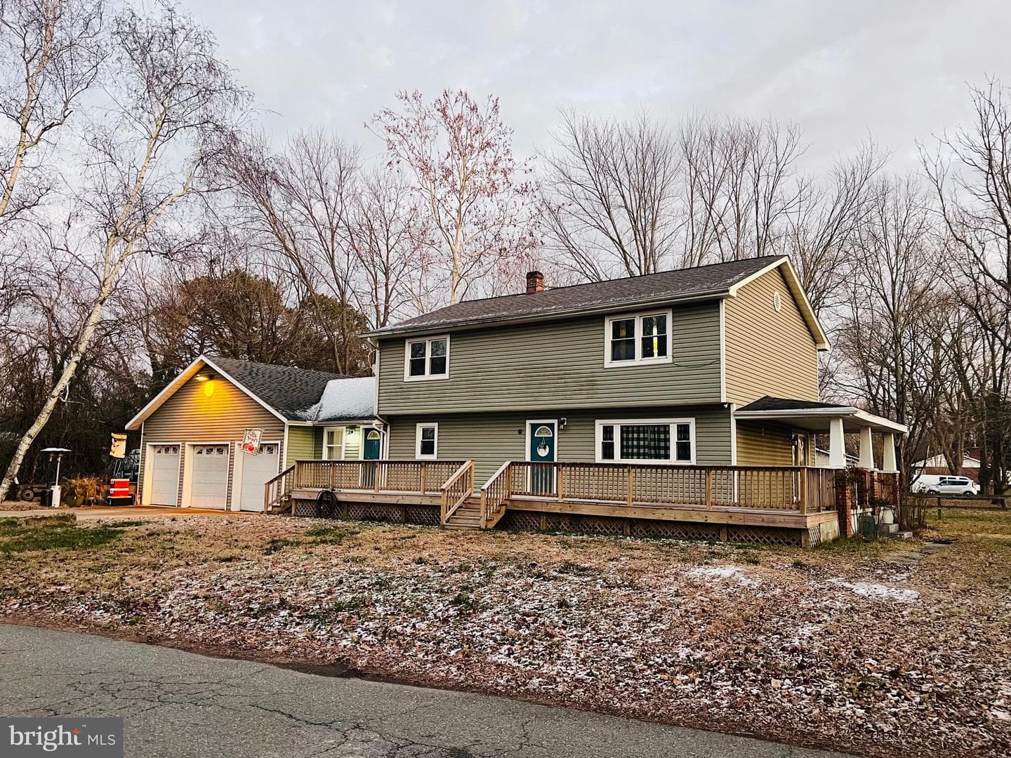 320 Cedar Avenue photo 3