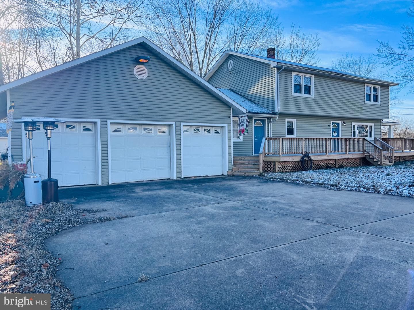 320 Cedar Avenue photo 5