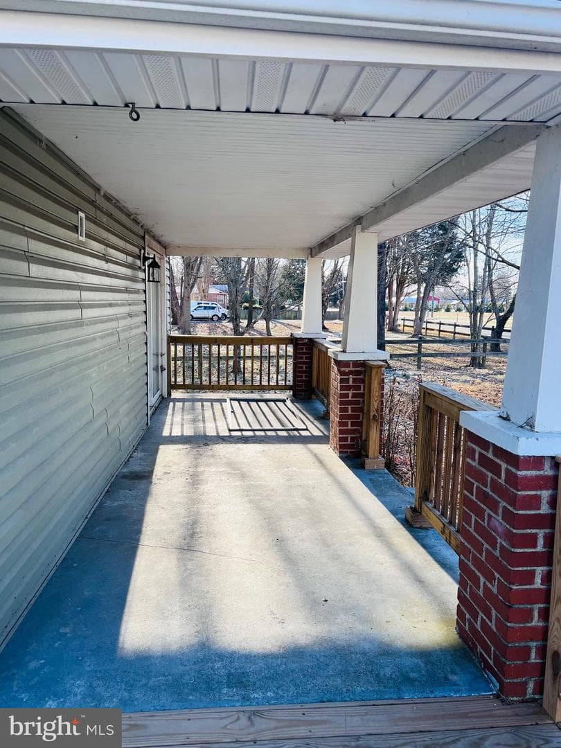 320 Cedar Avenue photo 7