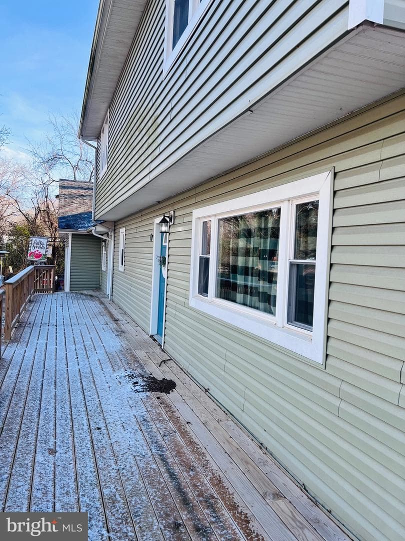 320 Cedar Avenue photo 8