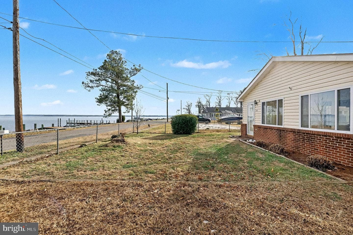 1117 Irving Avenue photo 26