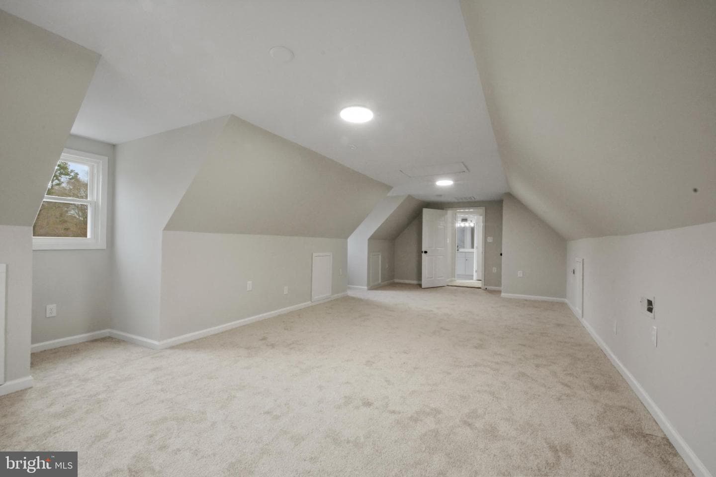 119 Westmoreland Drive photo 23