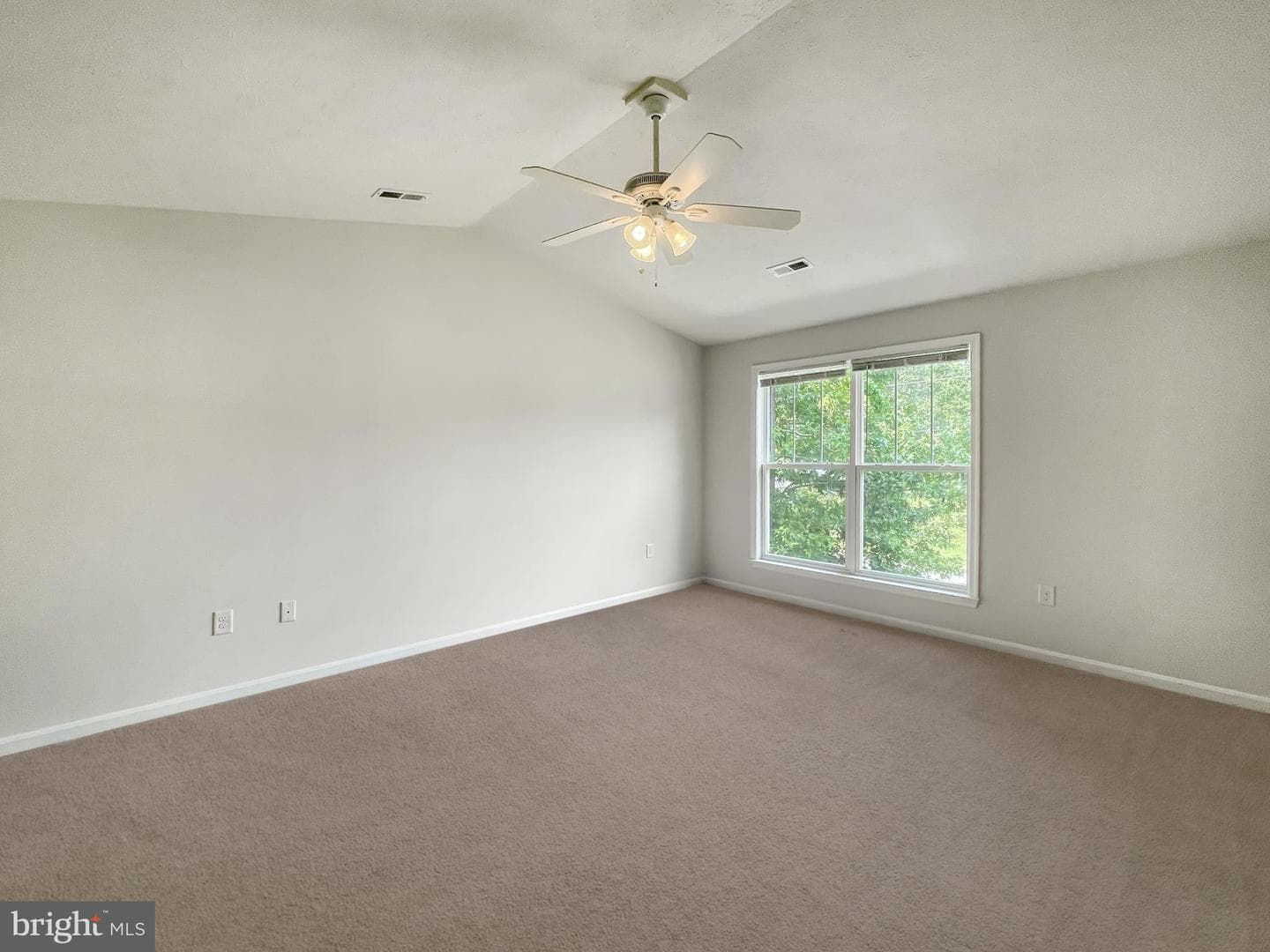 220 5th Street photo 10