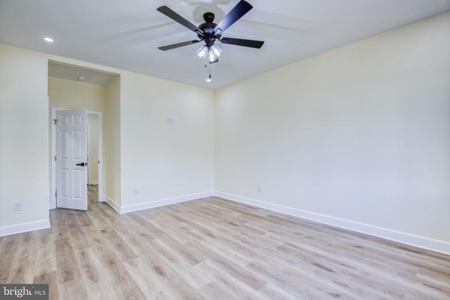 49 Poplar Lane photo 20